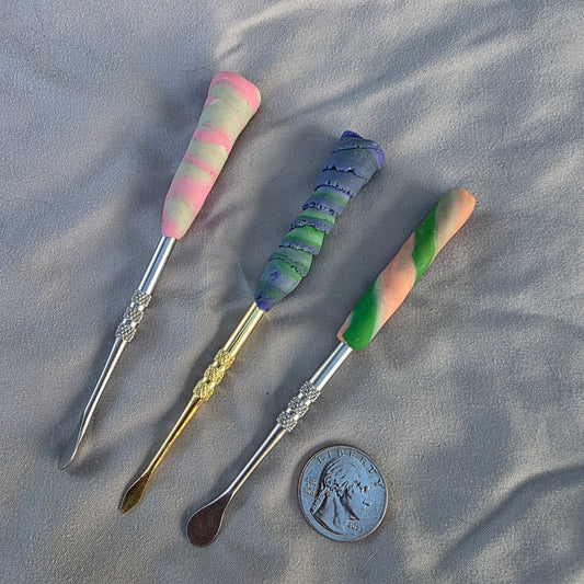Large Scoop Tool (Random Style)