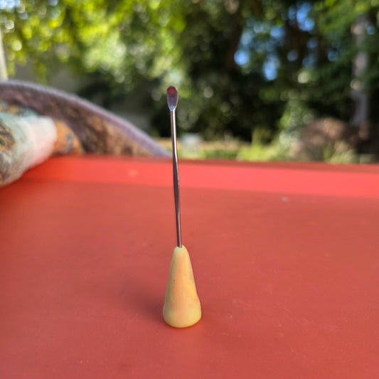 Mini Freestanding Scoop Tool (Random Style)
