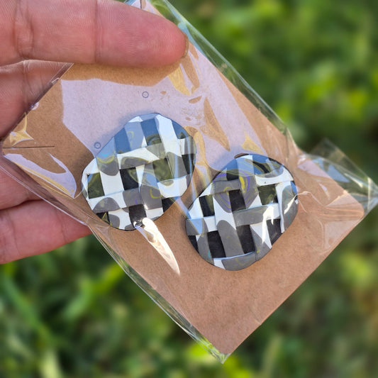 Basket Case Oval Clips